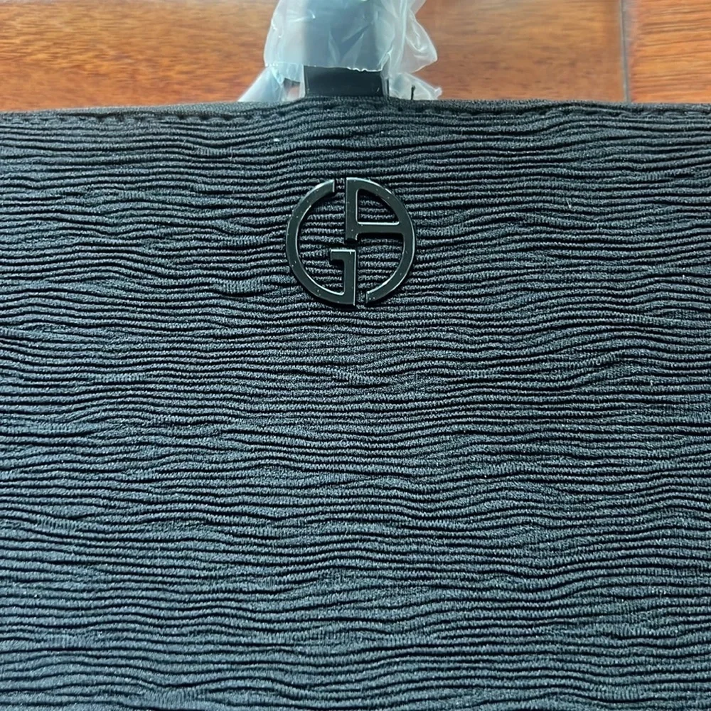 NWT Giorgio Armani Make-Up Bag in Black